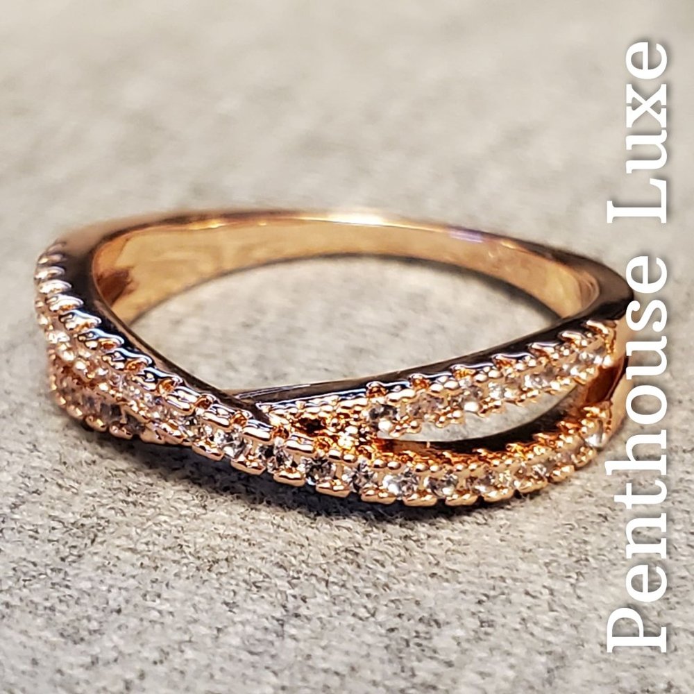 FINAL RESTOCK!! 14K Rose Gold Diamond Criss Cross Ring
